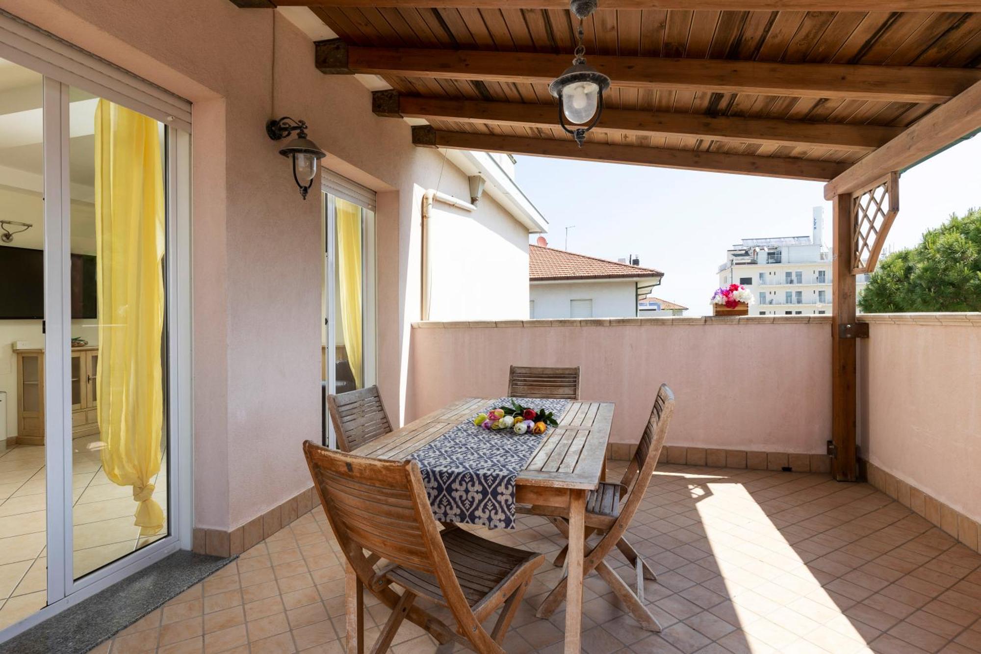 Residence Tre Trilo&Suites Rimini Luaran gambar
