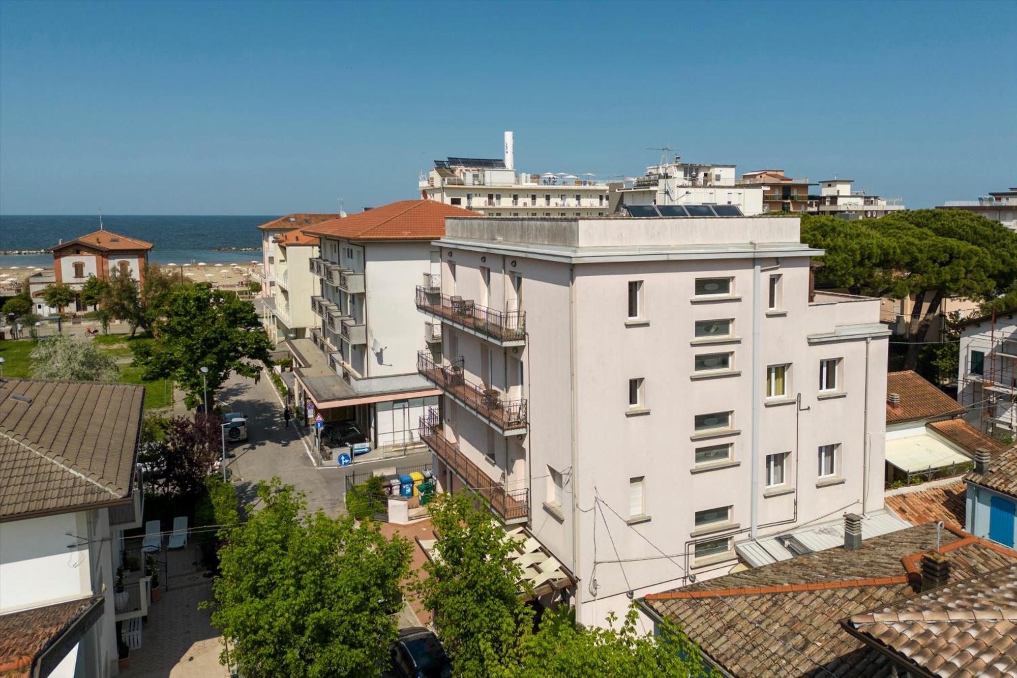 Residence Tre Trilo&Suites Rimini Luaran gambar