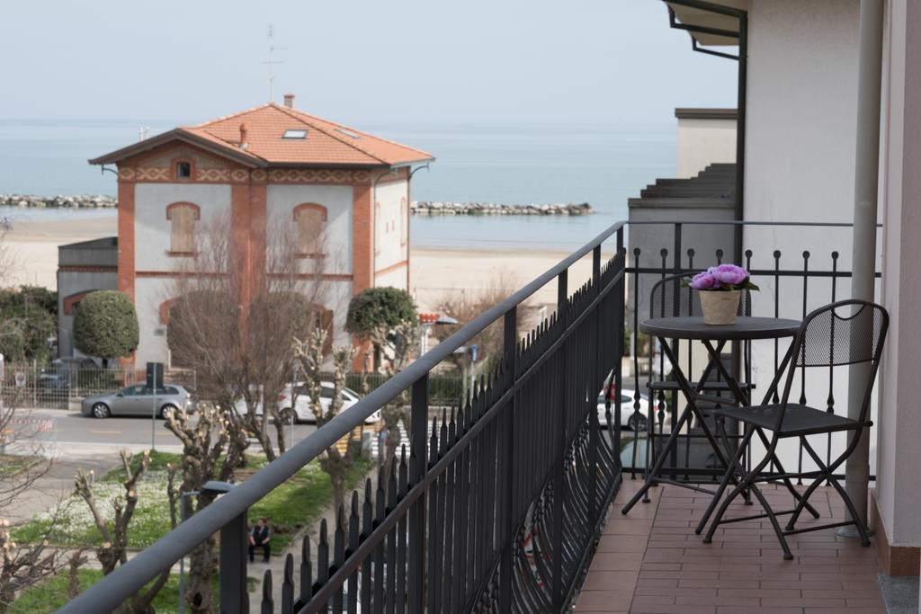 Residence Tre Trilo&Suites Rimini Luaran gambar