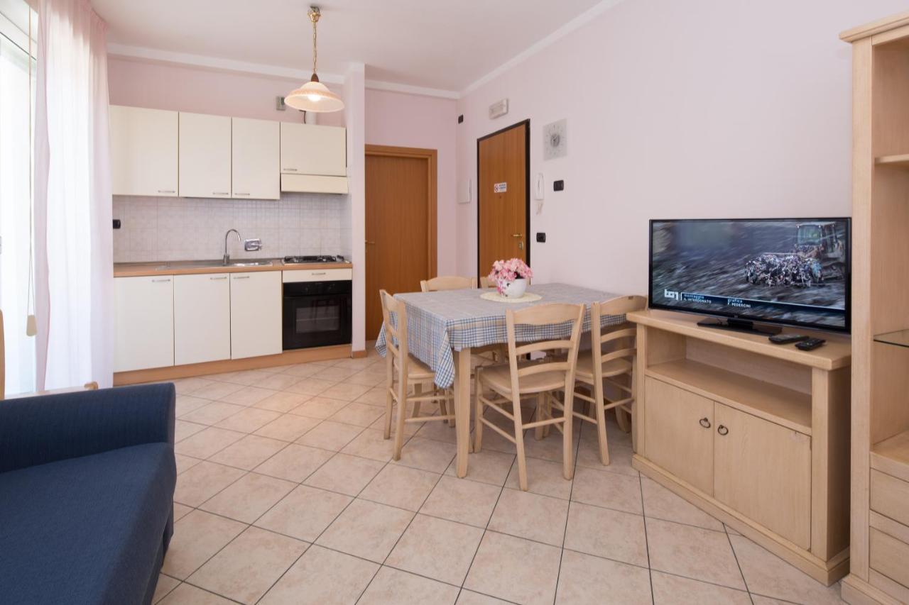Residence Tre Trilo&Suites Rimini Luaran gambar